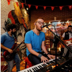 strawberry-swing-band