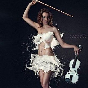 beatrix-low-beer-violinist