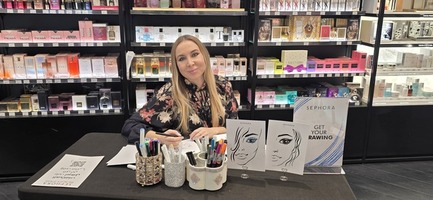 ksenia-g-fashion-and-event-illustrator-sketch-artist