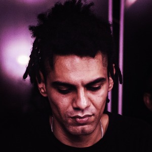 kapital-7-holy-electron