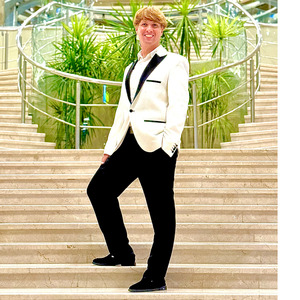 tobias-lestelle-1d225386-a2de-4b90-957a-8fe6646375c0