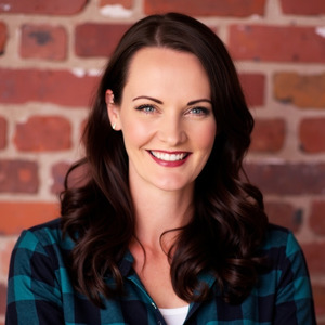 lucy-hunter-james-0f082bab-08cd-4916-9f7e-aa8d6983542b