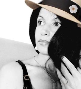 missclod-9fd694d3-3e4a-4d68-bdb5-0ab81c0f5204