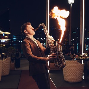 andriy-flaming-sax